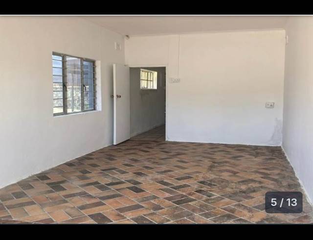 229M² BUSINESS FOR SALE IN BLUFF
